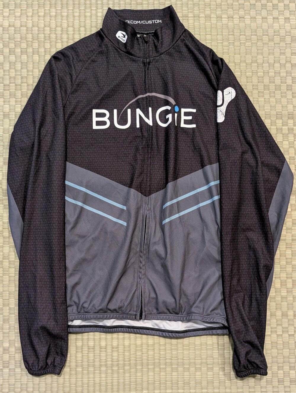 RARE Bungie Destiny Sugoi Long Sleeve Cycling Jersey Men's Size Medium
